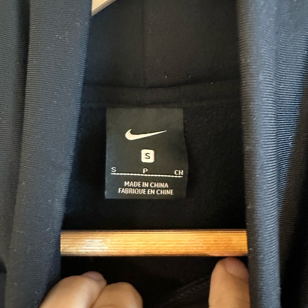 Nike black thermal turtleneck pullover, fleece lined